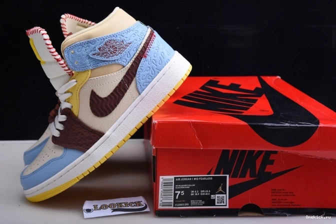 One Kick Chateau Fearless Air Jordan Maison CU2803-200 Rouge x 1 SE Mid 0808